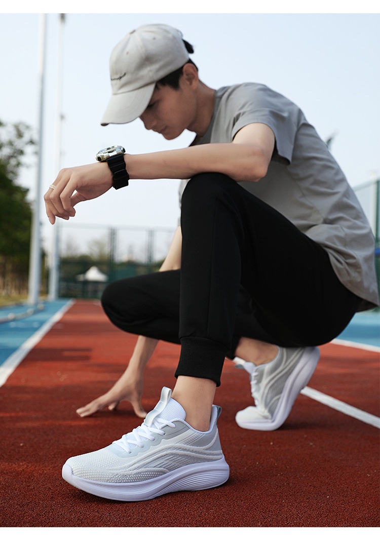 Breathable Lightweight Shock-Absorbing Sneakers Image 19